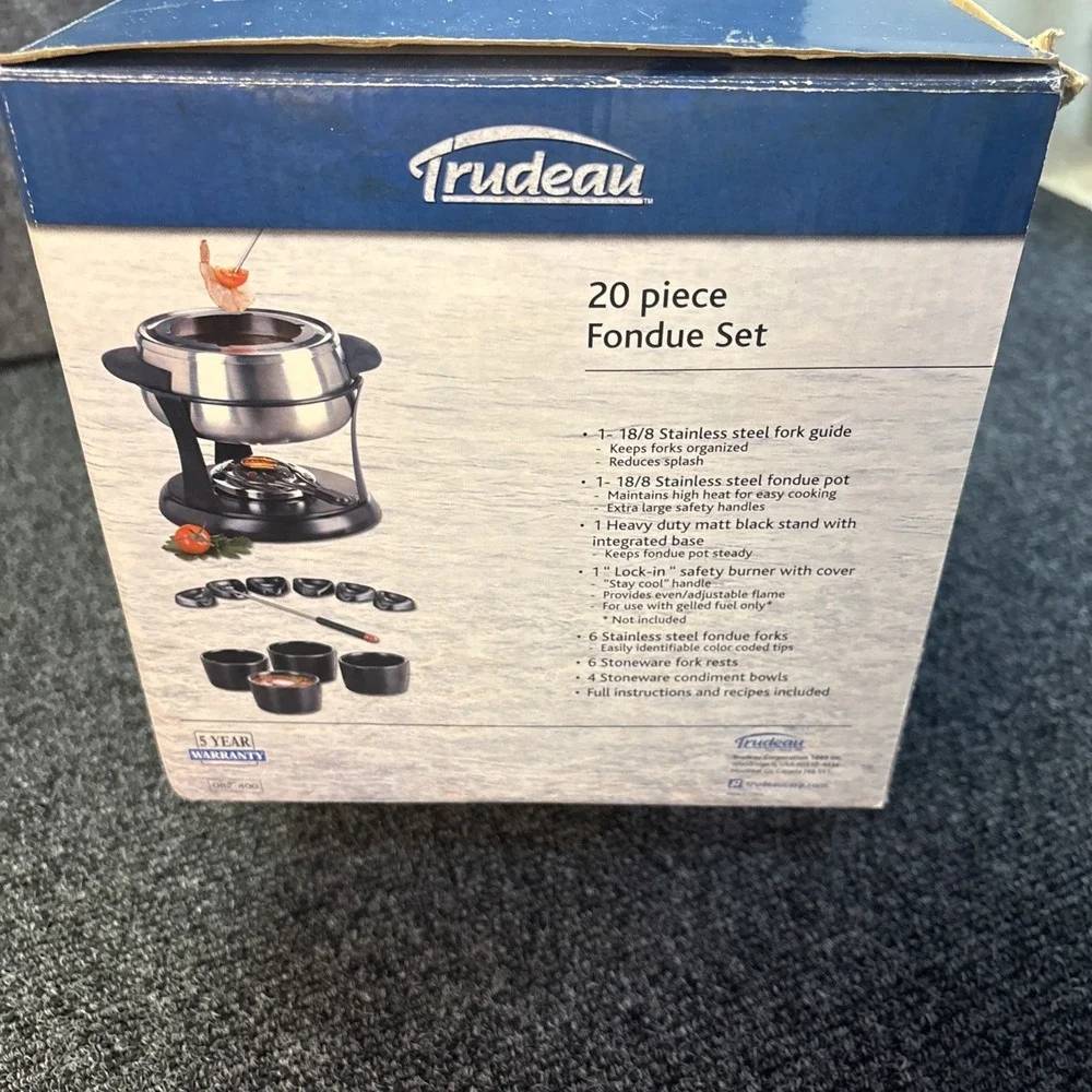 Trudeau Fondue Set~Stainless Steel~20 piece Set~CIB